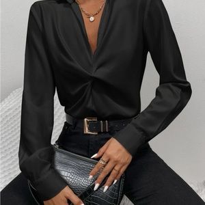 Solid Twist Front Blouse